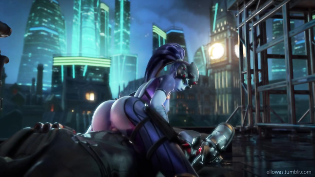 Вдова с шикарной задницей прыгает на члене