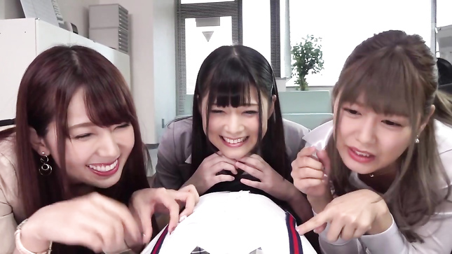 Японский групповой секс с секретаршами