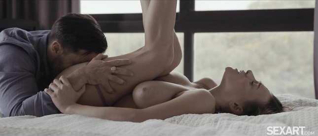 Украинка с шикарным телом занимается страстным сексом