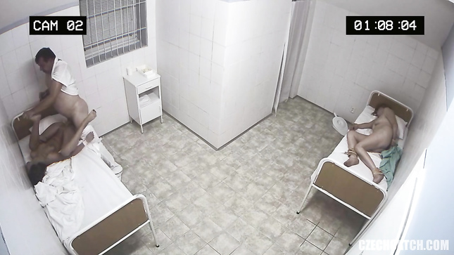 Психолог трахнул усыплённую телку